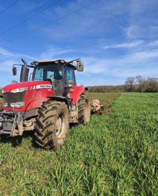 agroequipement-la-salle-abbaye-montebourg-2__