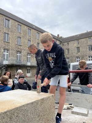 tailleurs-de-pierre-abbaye-la-salle-montebourg-3__